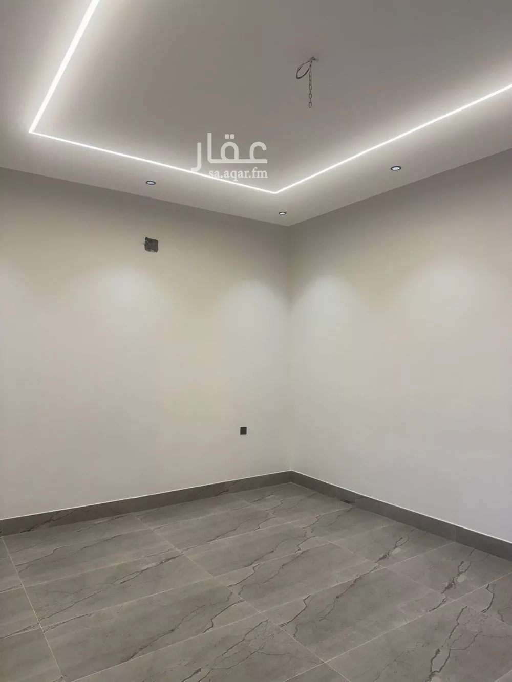 فيلا 5 غرف في الشرق 5