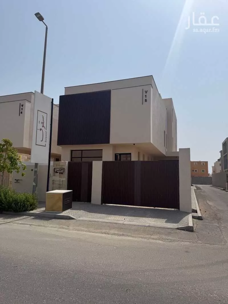 6 bedroom villa in At Tahliyah 3