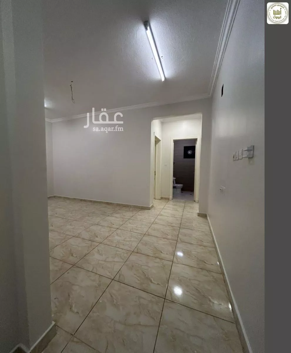 3 bedroom floor in Al Yarmouk 5