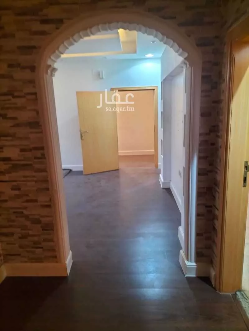 4 bedroom floor in Al Yarmouk 5