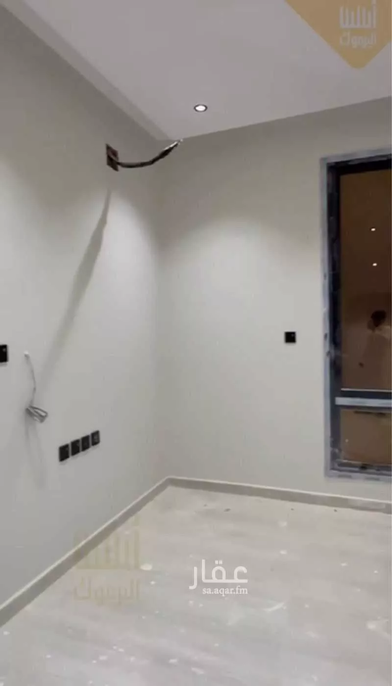 4 bedroom villa in Al Yarmouk, Riyadh 13