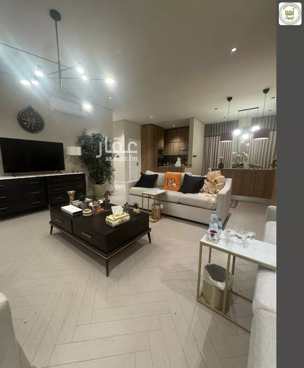 4 bedroom apartment in Ishbiliyah, Riyadh 7