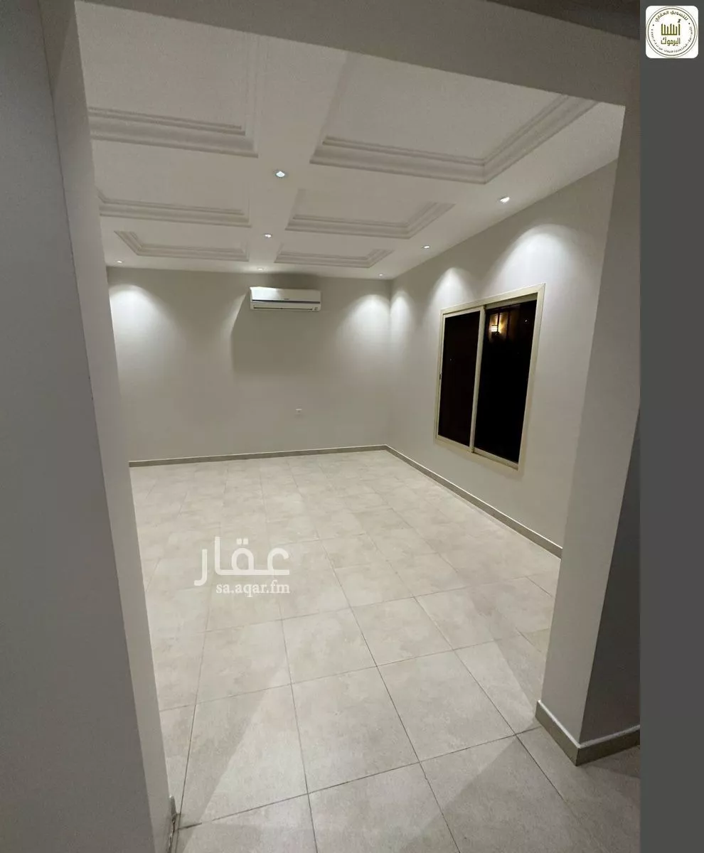 فيلا 8 غرف في الياسمين 4