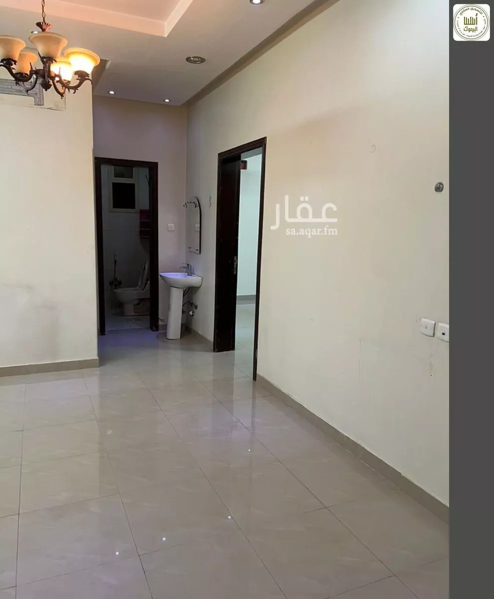 4 bedroom apartment in Ishbiliyah, Riyadh 6