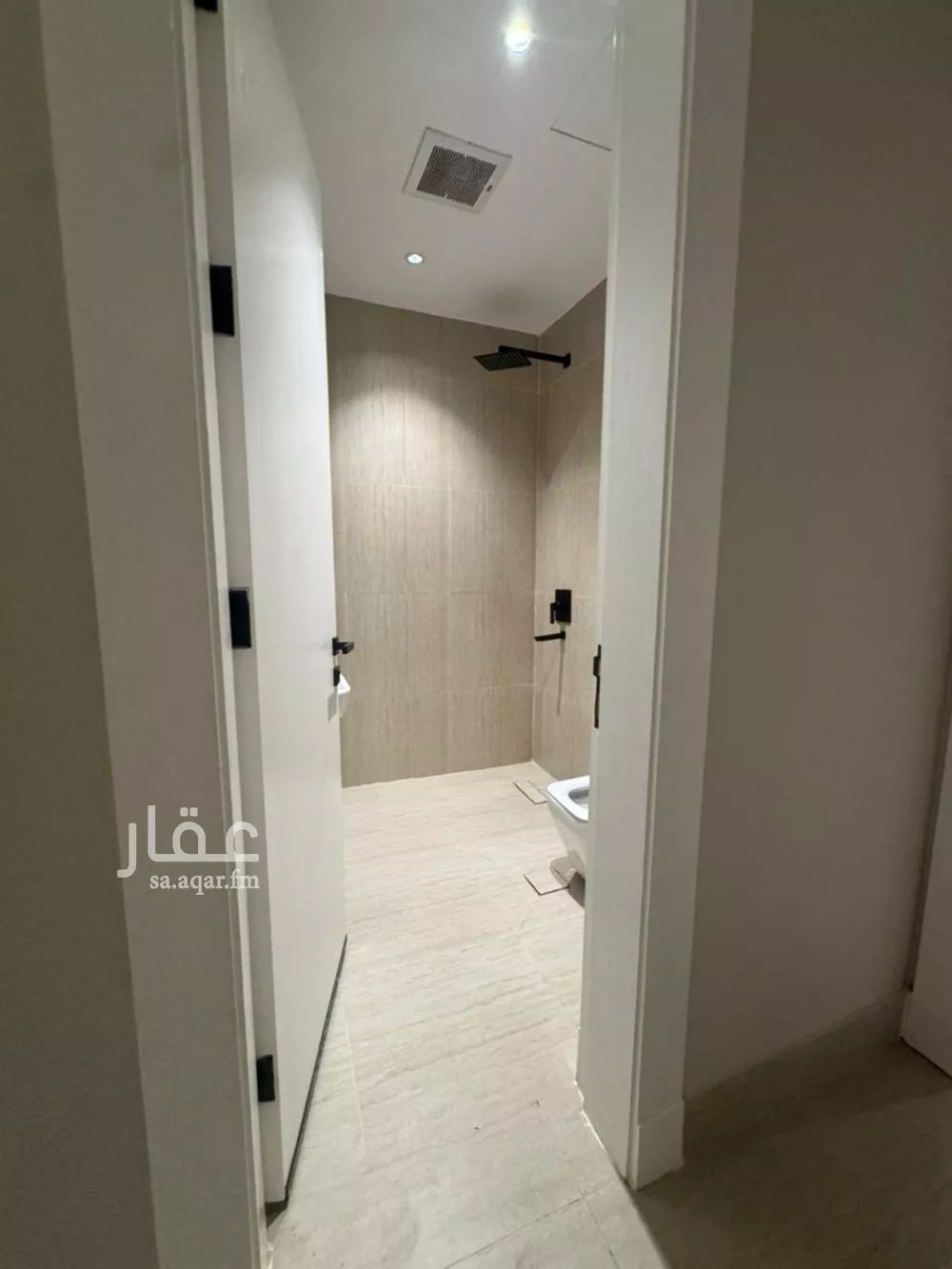 3 bedroom apartment in Al Rawdah, Riyadh 8
