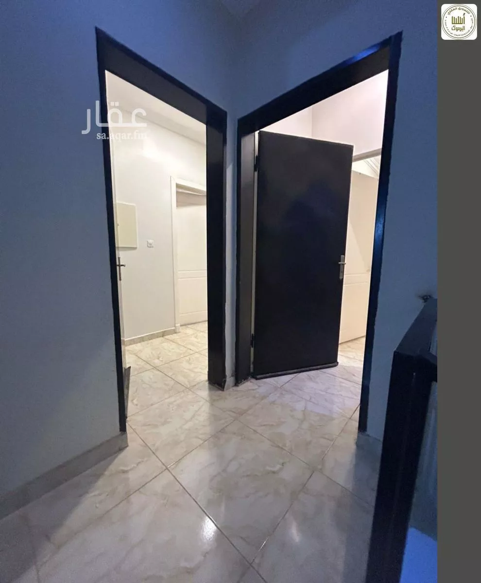 3 bedroom floor in Al Yarmouk 1