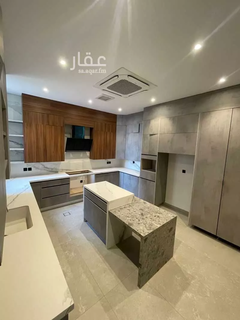 فيلا 5 غرف في النرجس 4