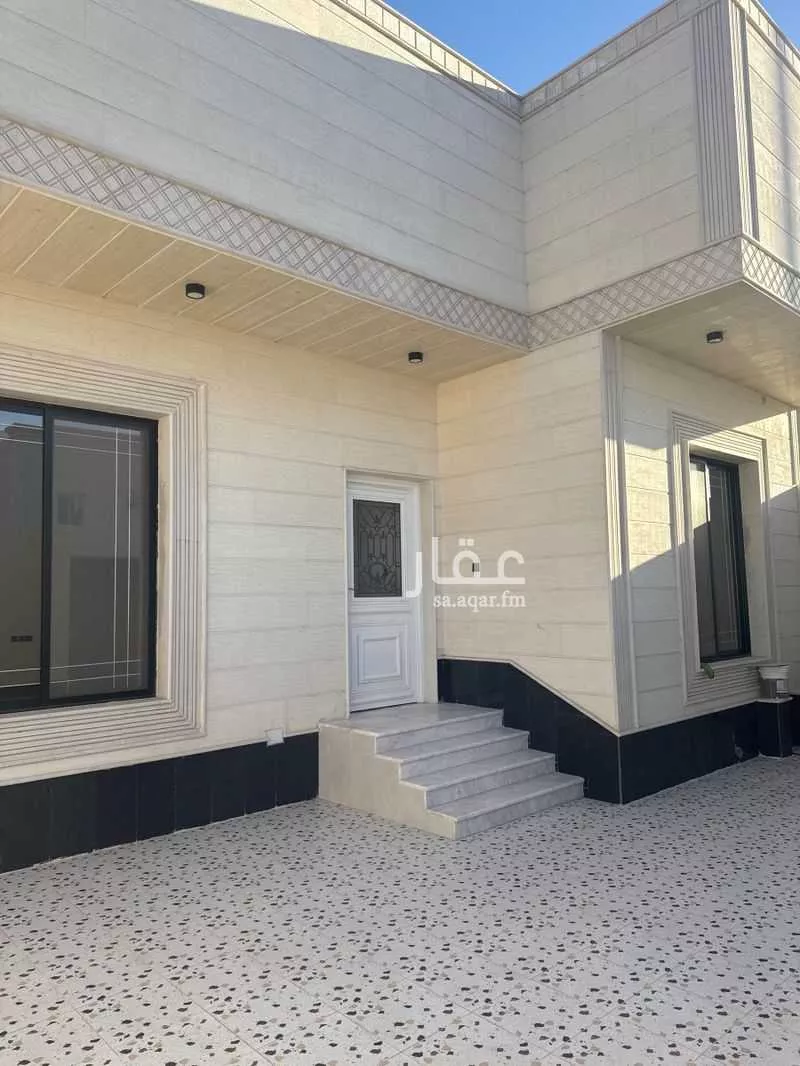 فيلا 5 غرف في النقس 2