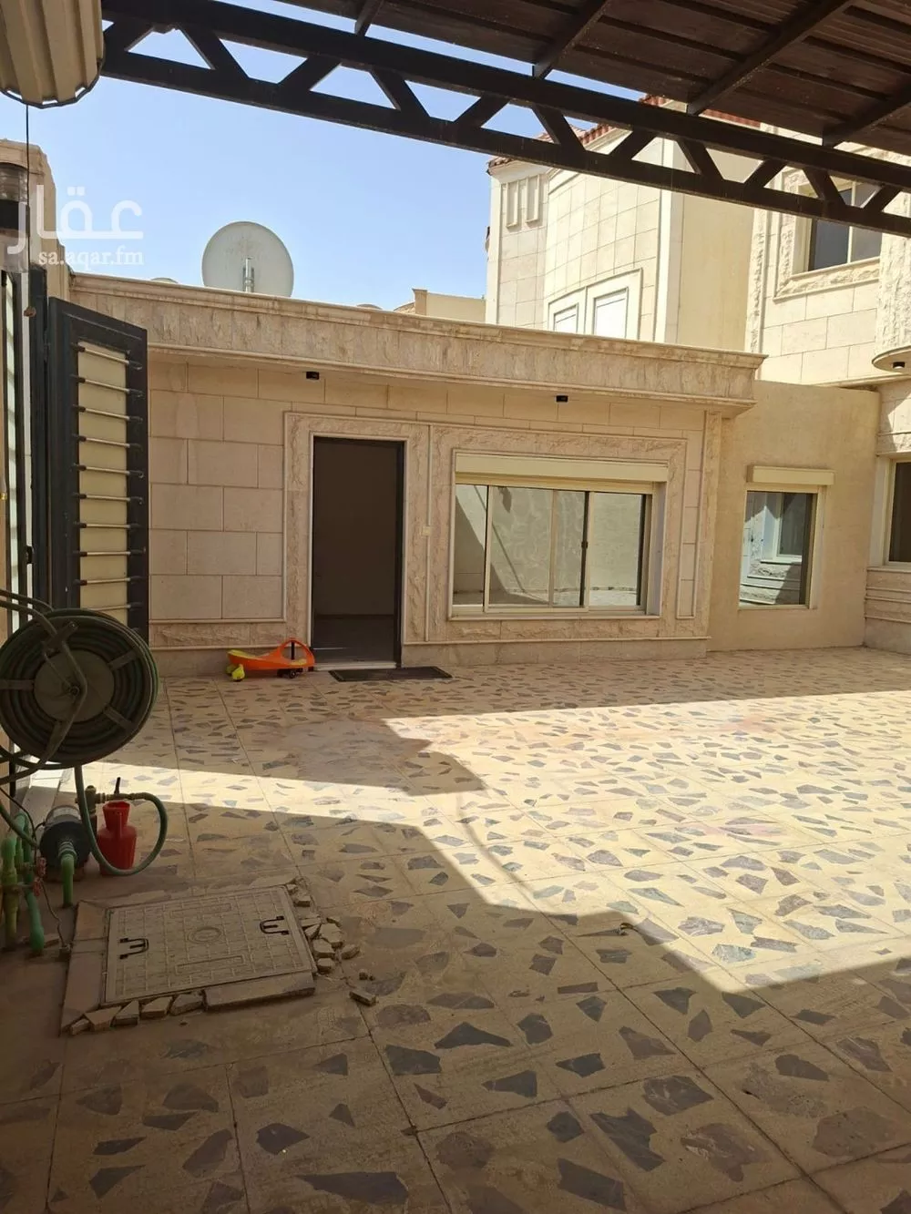 فيلا 5 غرف في الياسمين 1