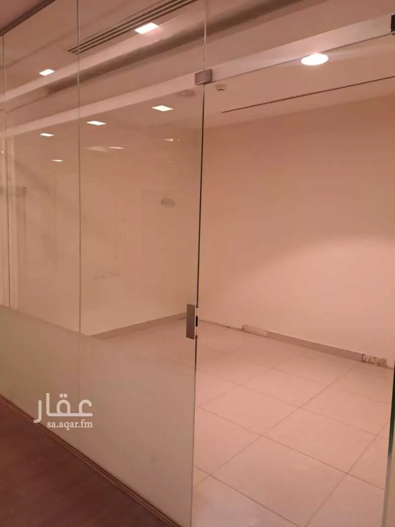 مكتب 117 م² في الياسمين 4