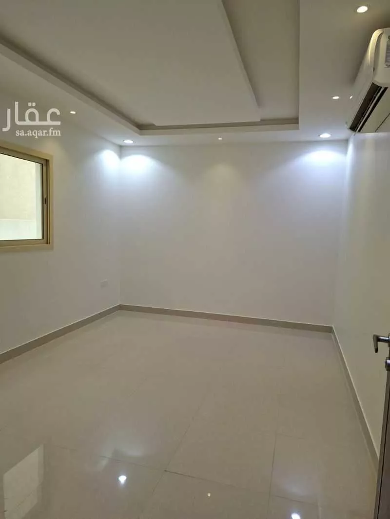 3 bedroom apartment in Al Yasmin 5