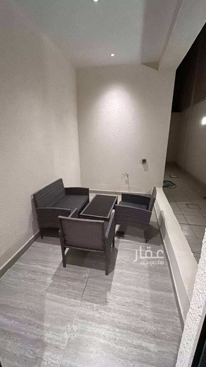 شقة 3 غرف في العقيق 2