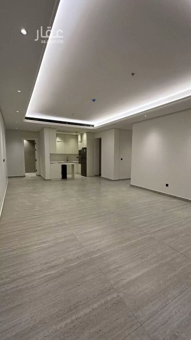 شقة 3 غرف في العقيق 1