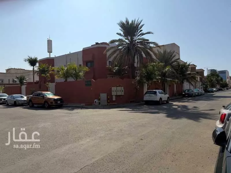 فيلا 5 غرف في الشاطئ 3