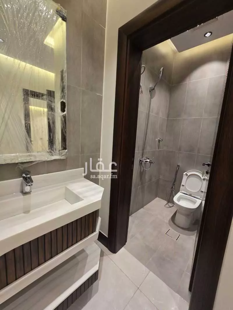 4 bedroom apartment in Al Rawdah 5