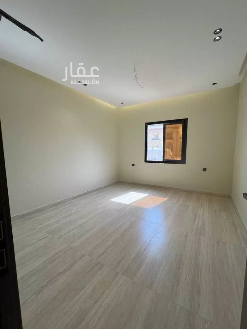 شقة 4 غرف في النعيم 3