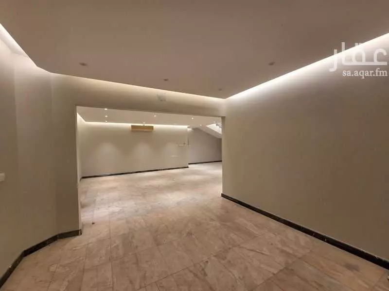 5 bedroom villa in Al Izdihar, Riyadh 11
