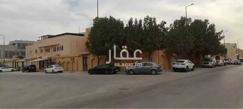 فيلا 15 غرف في الرائد