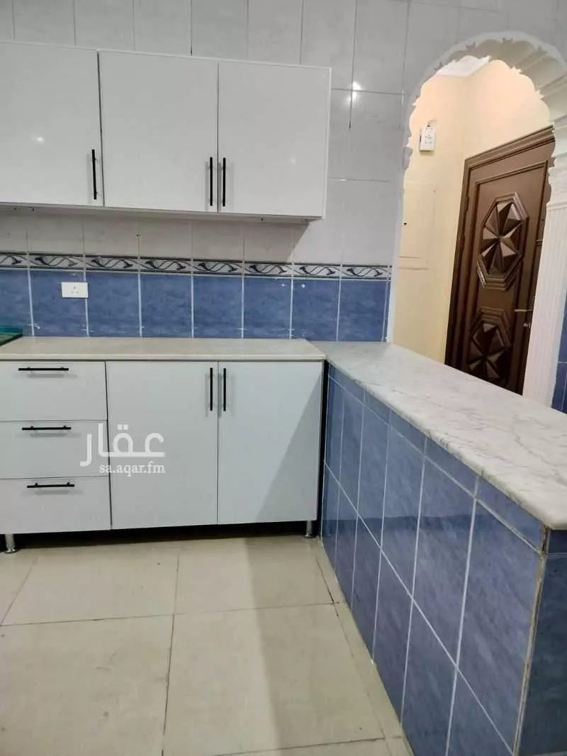 عمارة 720 م² في الربوة 5