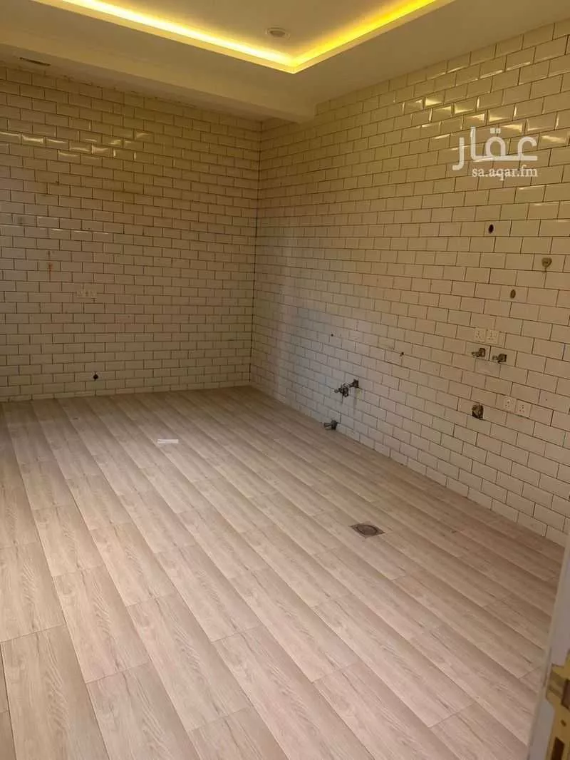 4 bedroom villa in Dhahrat Namar, Riyadh 11