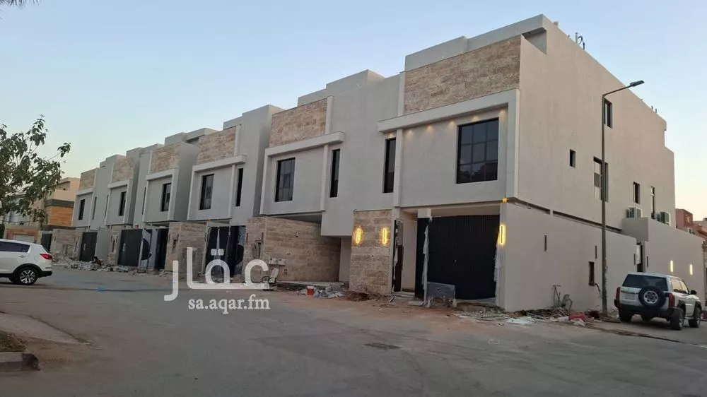 فيلا 4 غرف في المونسية