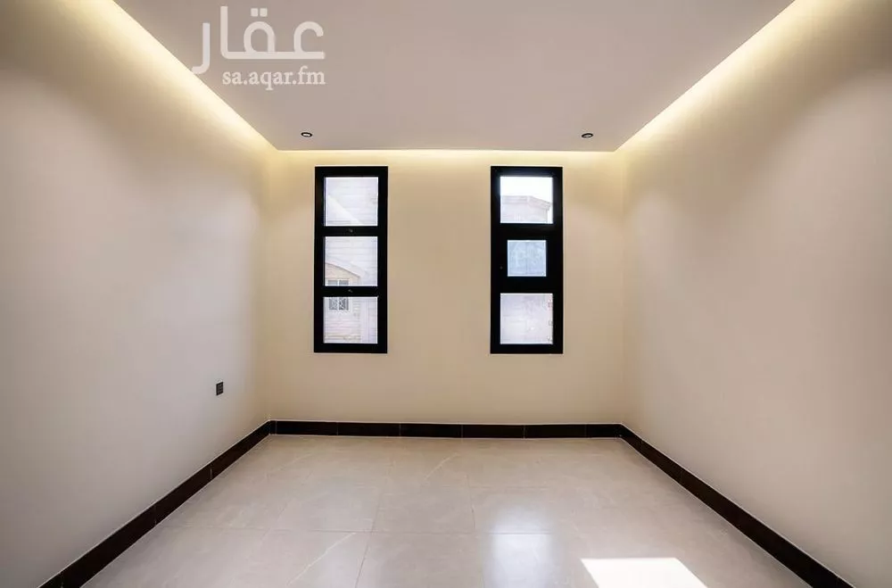 شقة 4 غرف في الروضة 5