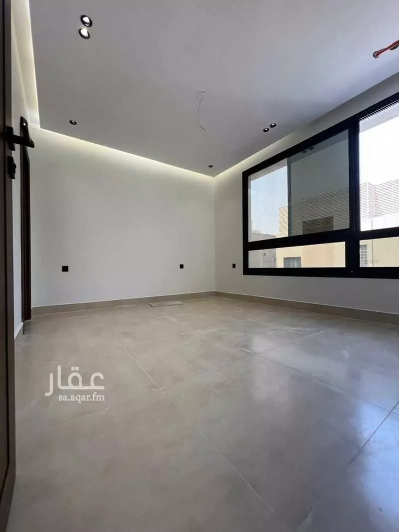 شقة 4 غرف في الروضة 5