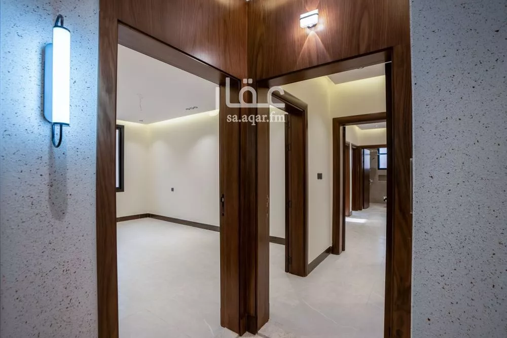 شقة 4 غرف في الروضة 5