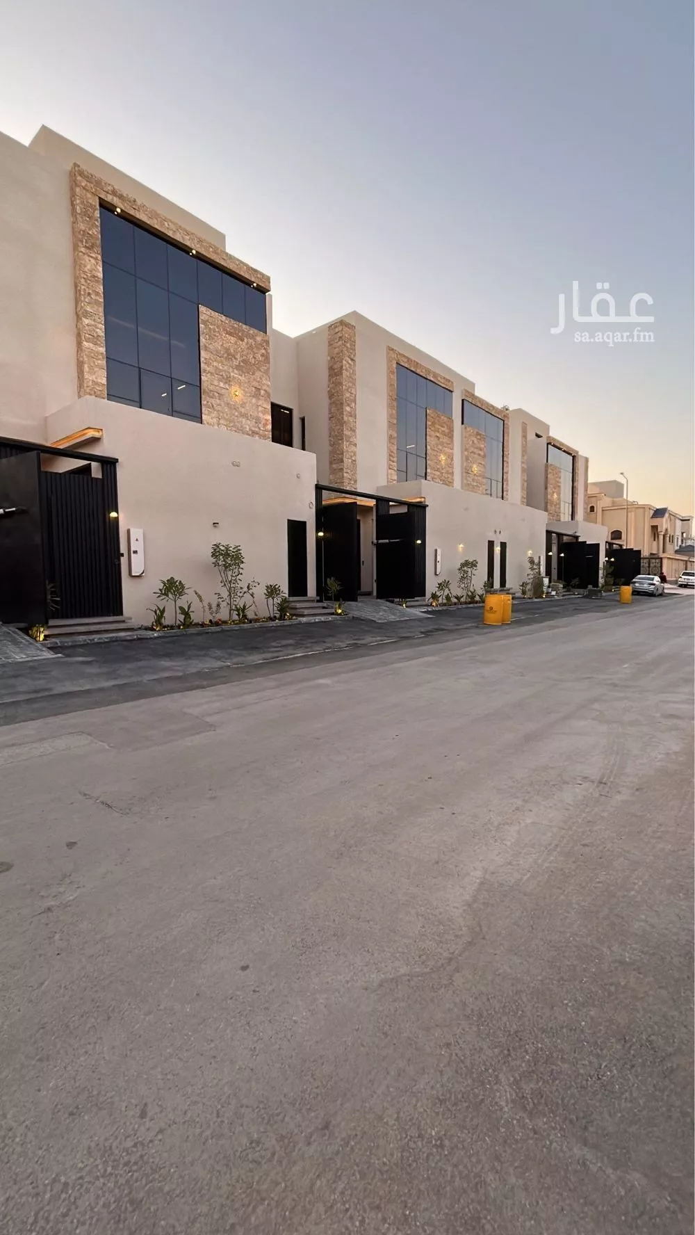 6 bedroom villa in Al Narjis 1