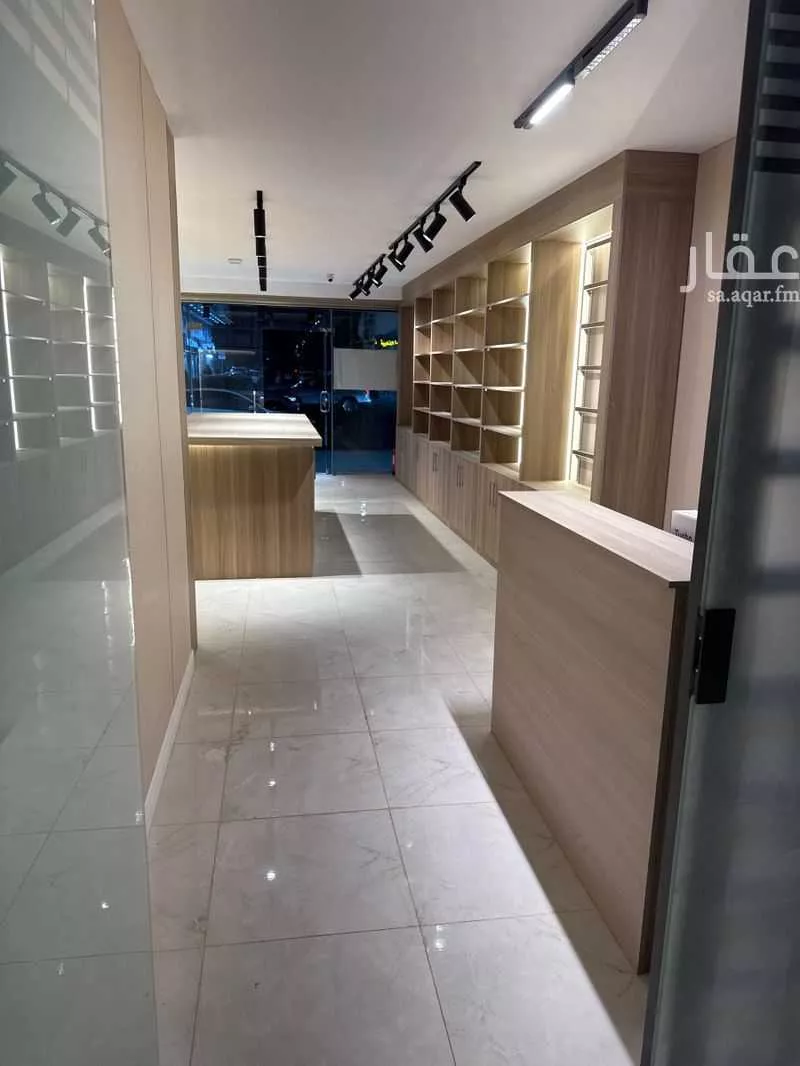 shop in Al Sharafiyah, Jeddah 6