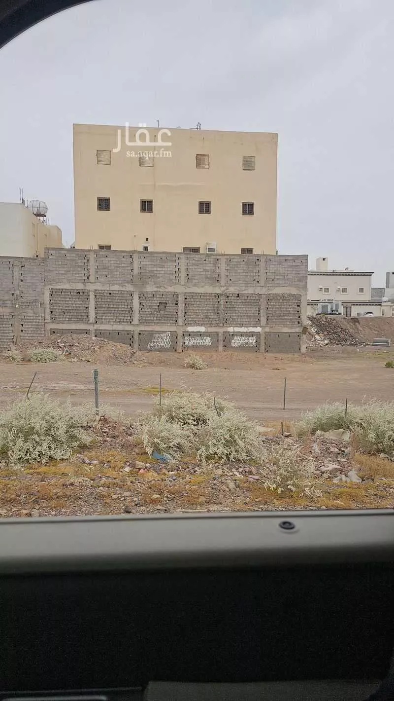 537 sqm land in Warqan