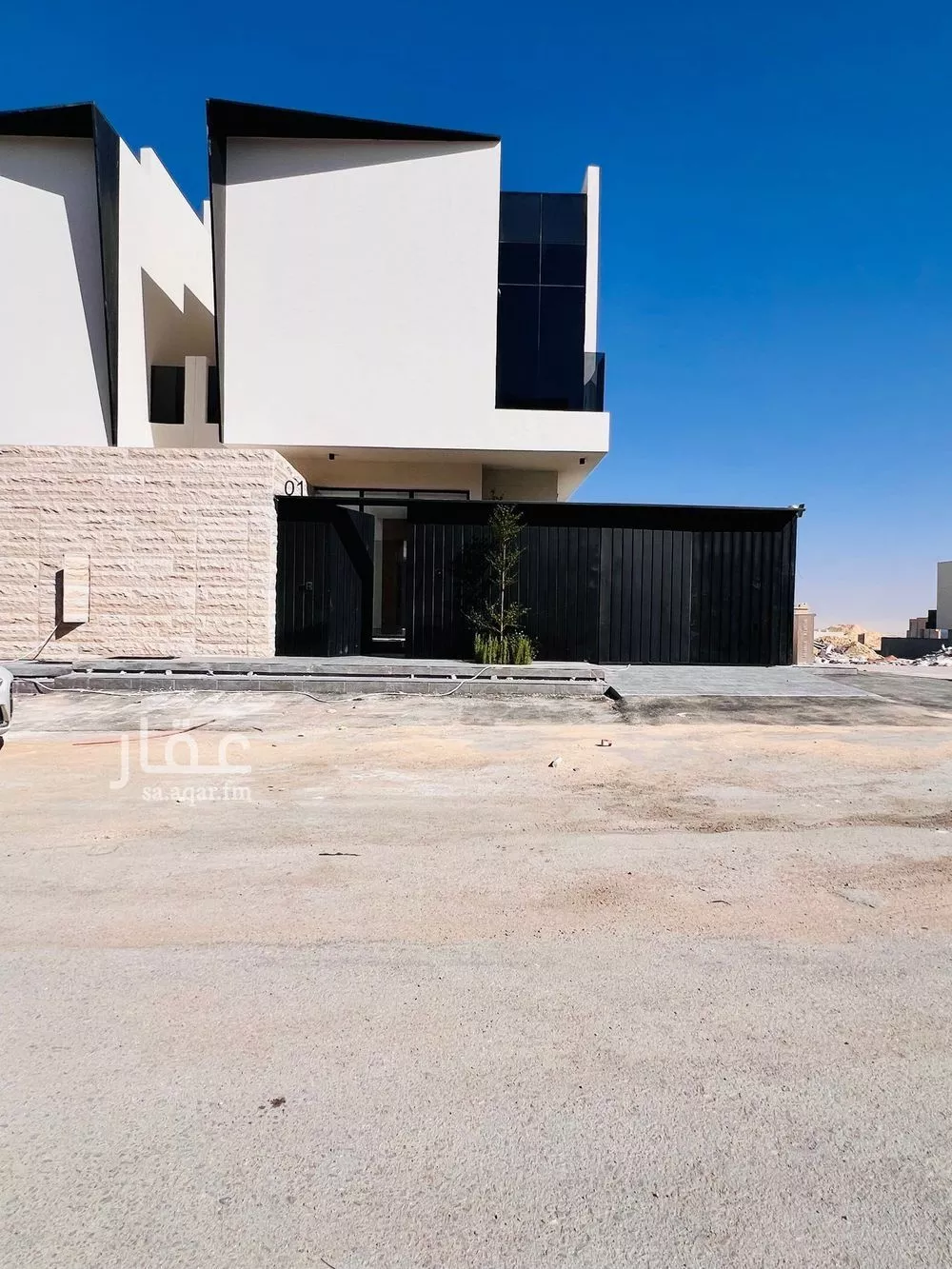 فيلا 6 غرف في النرجس 1