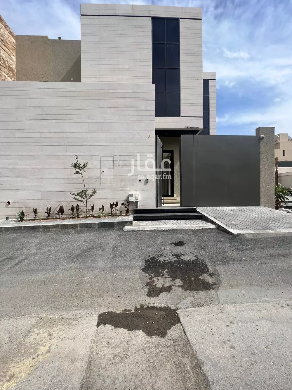 فيلا 5 غرف في النرجس 3