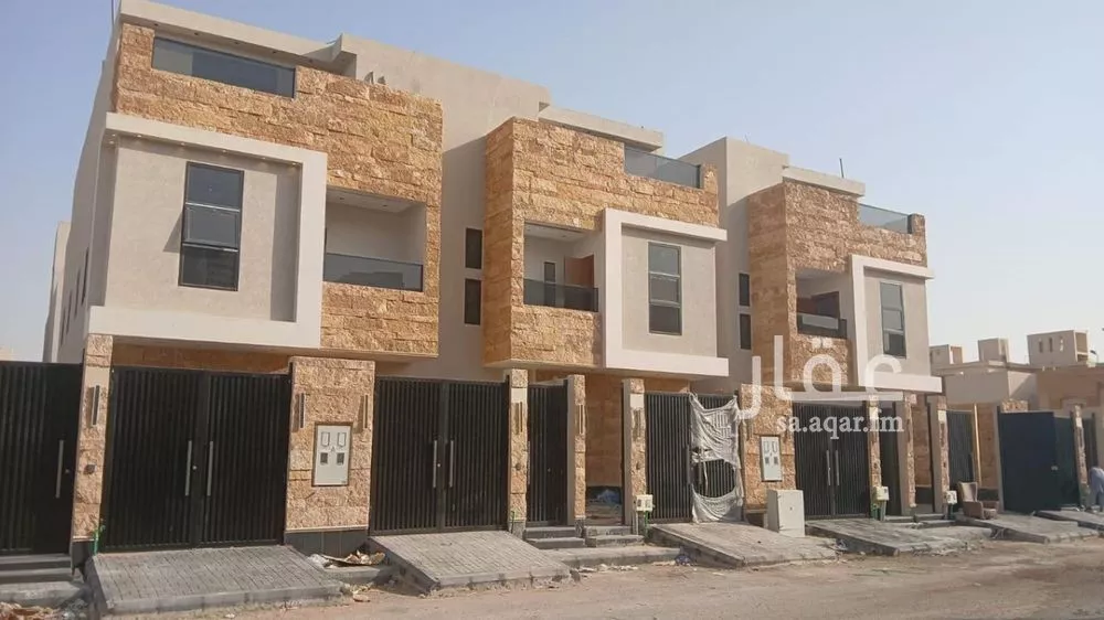 فيلا 4 غرف في العارض