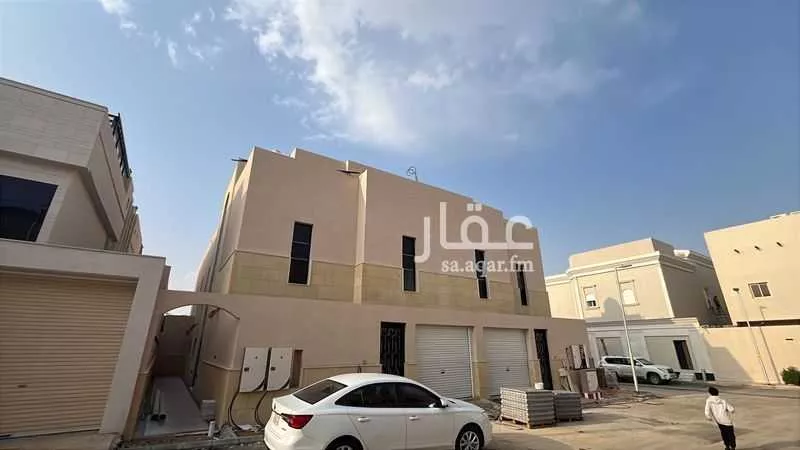 فيلا 20 غرف في العليا 3