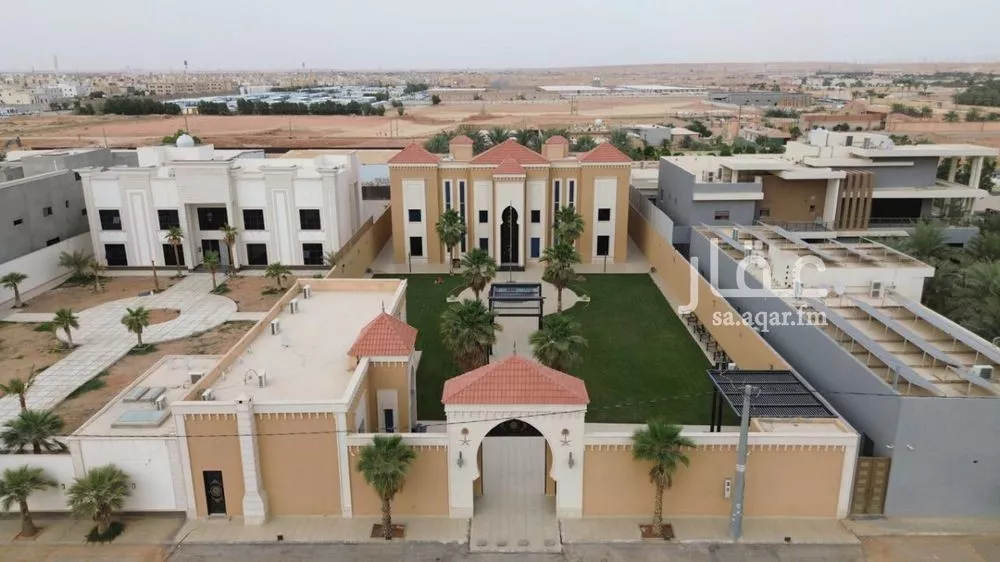 5 bedroom villa in Al Rimal 3