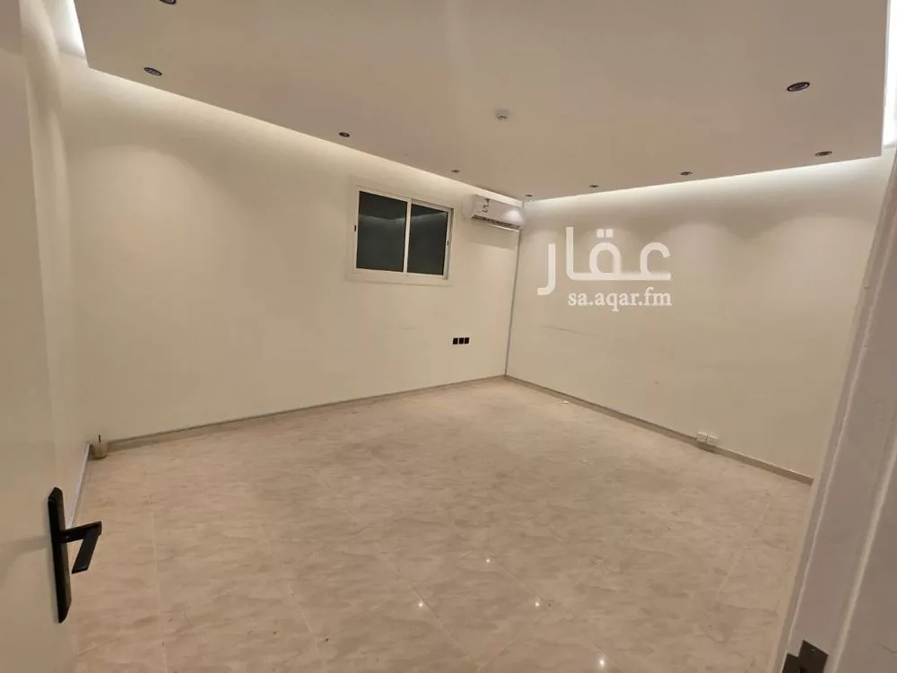 3 bedroom office in Al Aqiq, Riyadh 6