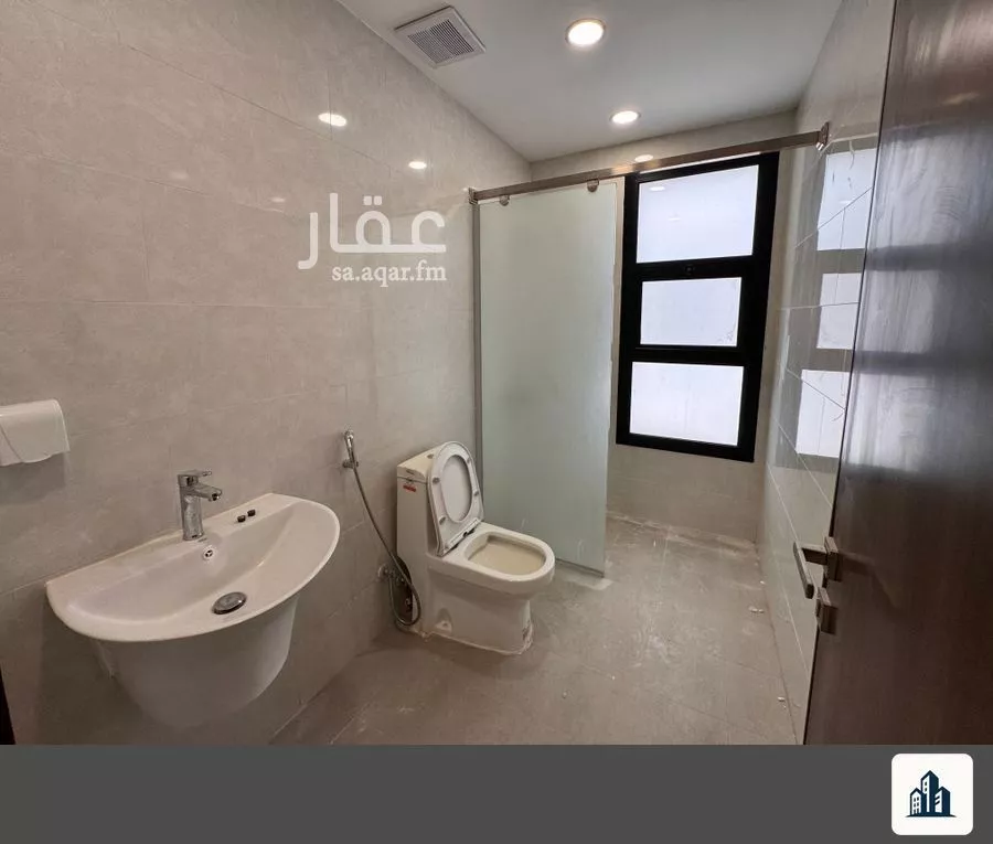 3 bedroom villa in Al Janadriyah, Riyadh 4