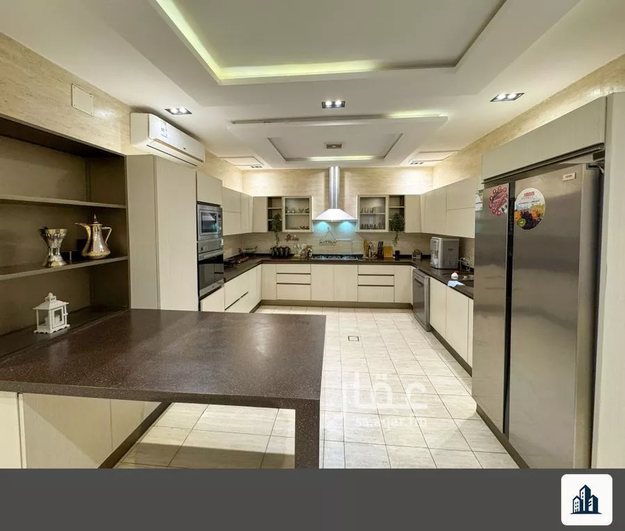 9 bedroom villa in Al Mahdiyyah 2