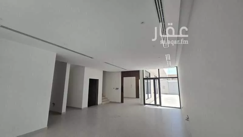 8 bedroom villa in Doha Al Janubiyah, Eastern Province 4