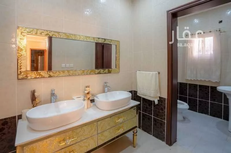 فيلا 7 غرف في الياقوت 4