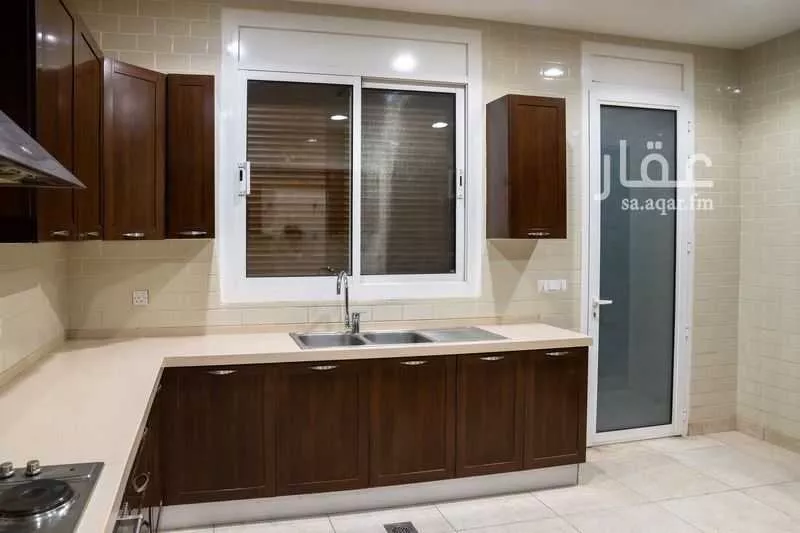 4 bedroom villa in Al Safarat, Riyadh 7