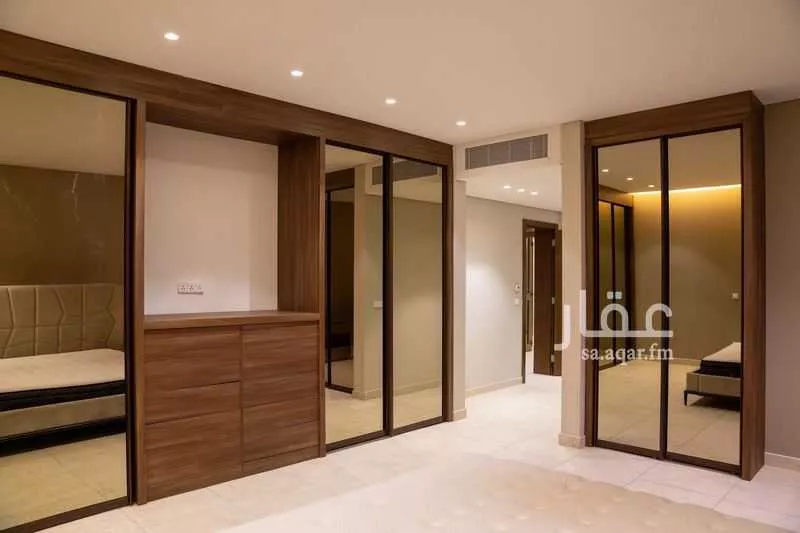 4 bedroom villa in Al Safarat, Riyadh 8