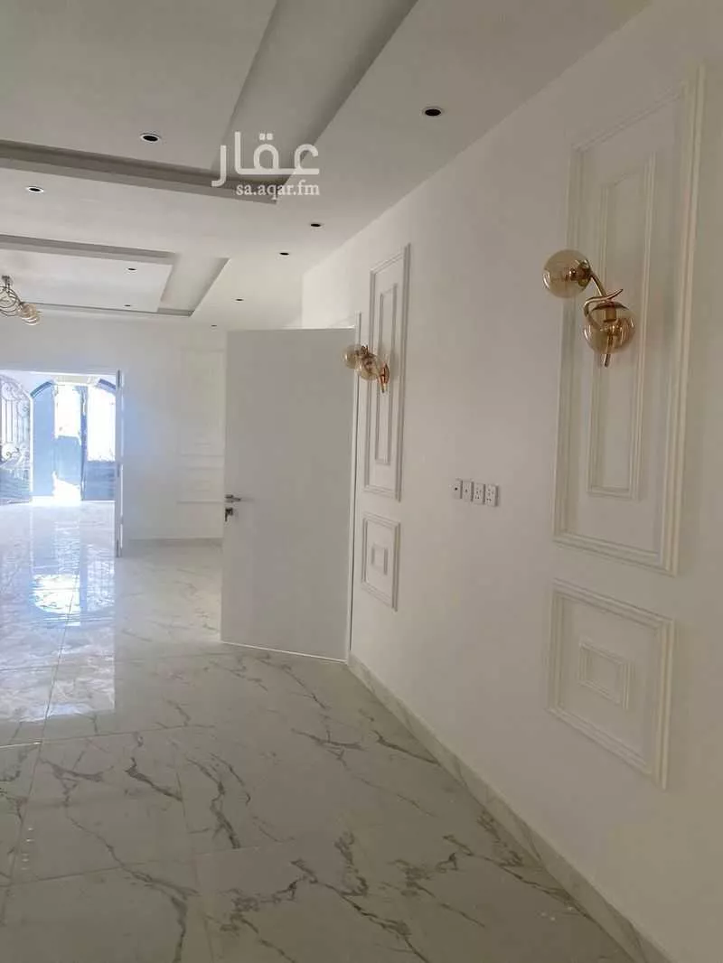 7 bedroom villa in Jeddah 1
