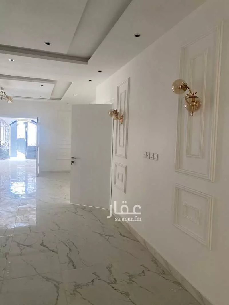 7 bedroom villa in Jeddah 1