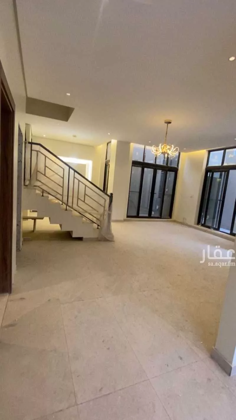 فيلا 3 غرف في العارض 5