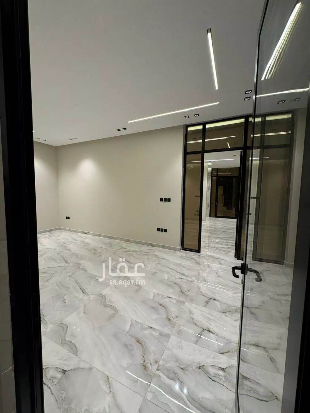 5 bedroom villa in Qasr Al Khaleej, Eastern Province 8