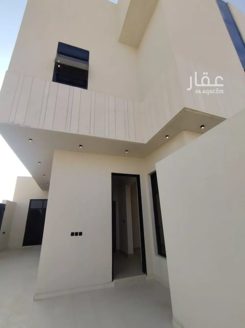 5 bedroom floor in Dahiat Namar 5