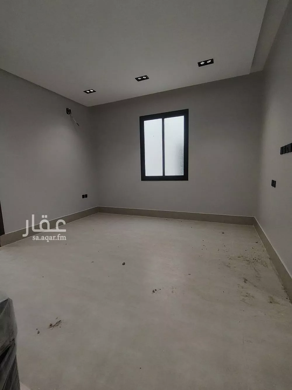 فيلا 7 غرف في عكاظ 3