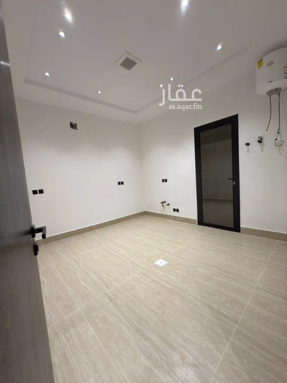 فيلا 6 غرف في العريجاء الغربية 5